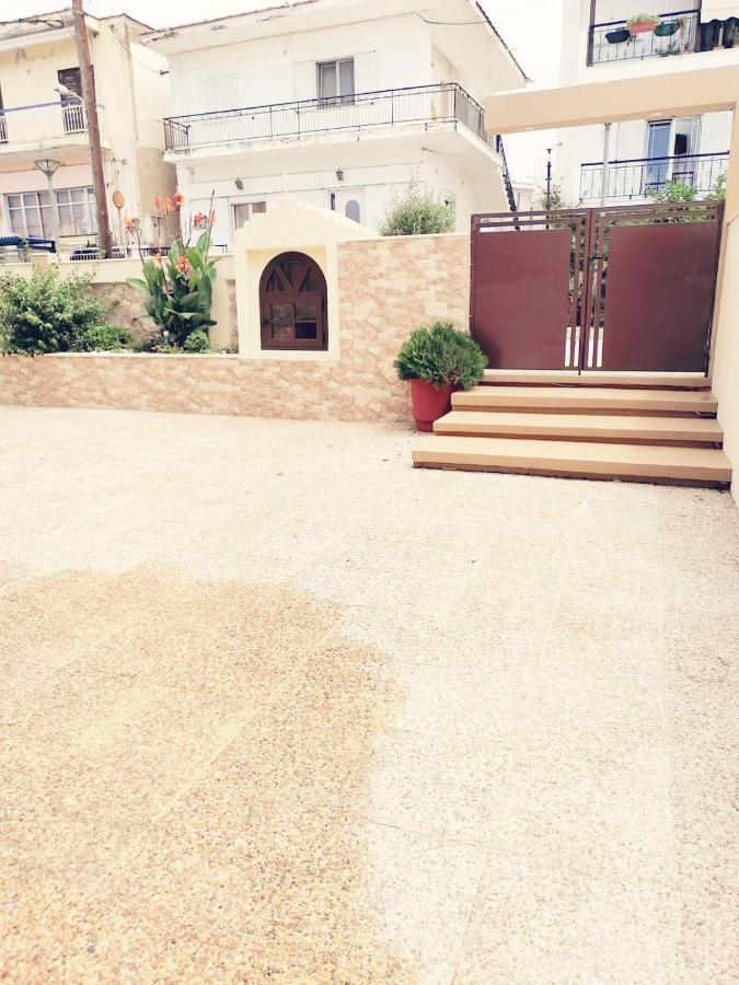 Theasis 3 Apartamento Néos Marmarás Exterior foto