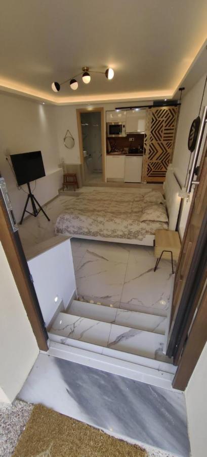 Theasis 3 Apartamento Néos Marmarás Exterior foto